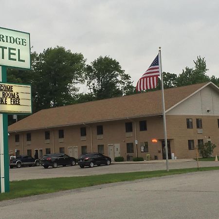Oakridge Motel Newaygo Экстерьер фото